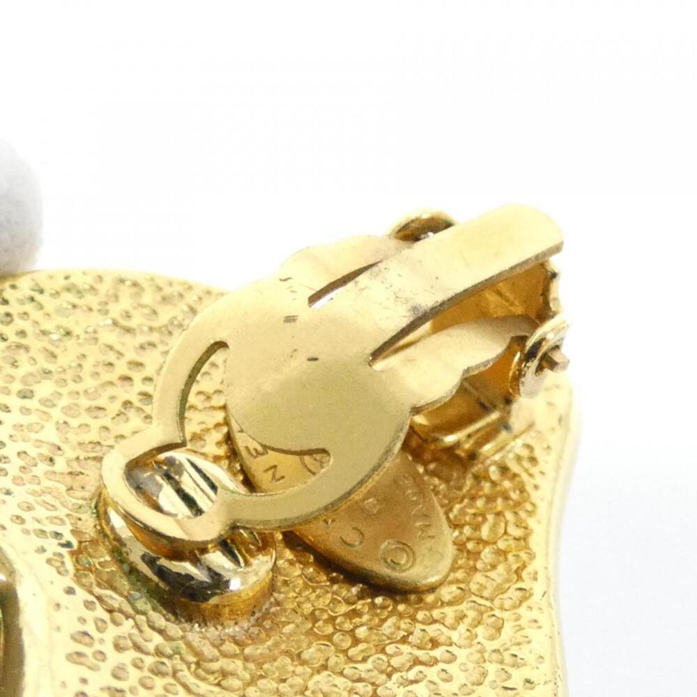 CHANEL Authentic Gold Earrings - Picture 4 of 7